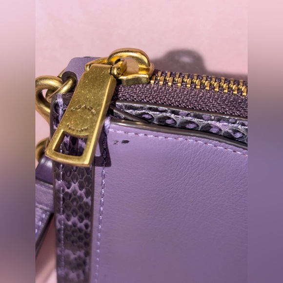 Authentic Coach Dreamer Leather Wristlet – Dusty Lavender with Snakeskin Detail - Picture 5 of 8